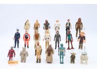 Lot of 21 Star Wars 1970s-1980s Kenner Vintage Action Figures