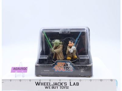 Mickey Mouse & Yoda Star Wars Star Tours Disney Parks 2005 Hasbro NEW SEALED