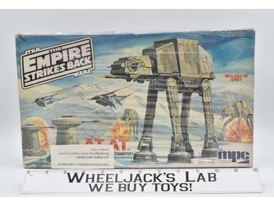 At-At The Empire Strikes Back Star Wars 1983 NEW MISB Fundimensions MPC Vintage