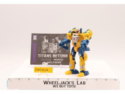 Wirewolf Transformers Titans Return 2015 Hasbro Action Figure