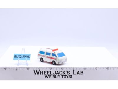 First Aid 1983 G1 Transformers Hasbro Vintage Action Figure