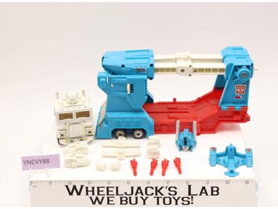 Ultra Magnus 100% Complete 1986 Vintage G1 Transformers Action Figure