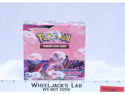 Fusion Strike Booster Box of 36 Sword & Shield 2021 Pokémon NEW SEALED