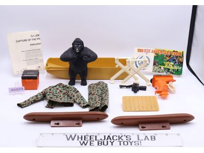 Capture of the Pygmy Gorilla G.I. Joe Adventure Team 1979 Hasbro Accessory Set