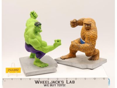 Hulk vs The Thing Marvel Comics 1994 Bowen Designs Bookends
