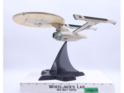 USS Enterprise NCC-1701 Star Trek Wrath of Khan 2006 Diamond Toys Vehicle