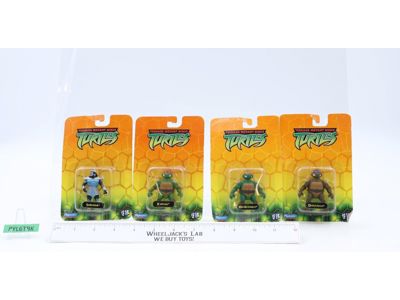 Lot of 4 Miniature Figures Teenage Mutant Ninja Turtles 2002 Playmates NEW