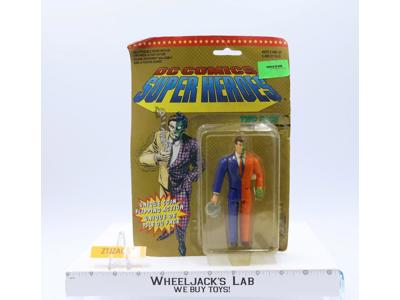 Two Face Super Heroes DC Comics 1990 Toybiz Vintage NEW MOSC SEALED