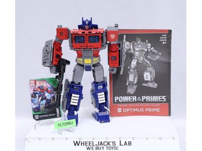 Optimus Prime 100% Complete Transformers Power of the Primes 2017 Hasbro Figure