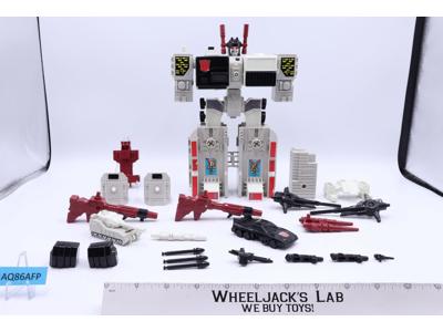 Metroplex 100% Complete Vintage 1985 G1 Transformers Hasbro Action Figure