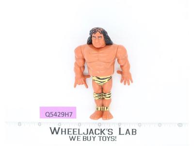 Superfly Jimmy Snuka Complete WWF WWE Wrestling Hasbro Titan Sports 1991 Vintage