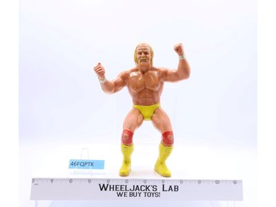 Hulk Hogan #4 1984 WWF LJN Titan Sports 8" Vintage Wrestling Action Figure
