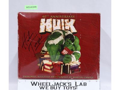 The Incredible Hulk 40th Anniversary AUTOGRAPHED 2003 Dynamic Forces 8" Statue