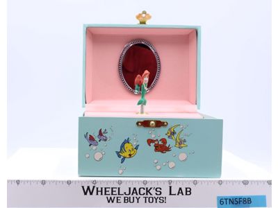 Ariel Musical Jewelry Box 6x4x3.5 The Little Mermaid Vintage Disney NEW MINT