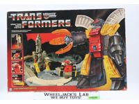 Omega Supreme Complete W/Box 1985 G1 Transformers Hasbro Action Figure