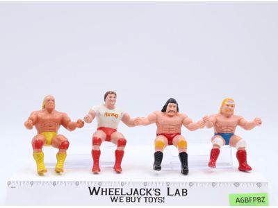 Lot of 4 Thumb Wrestlers WWF 1985 LJN Titan Sports Action Figures