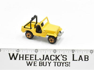 Mitsubishi H J58 Yellow Jeep 1986 Vintage Tomica