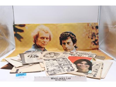 Starsky & Hutch LOT Posters Photos Comics 1970's David Soul Paul Michael Glaser