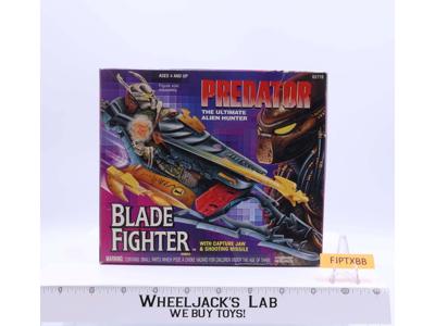 Blade Fighter Aliens 1993 Kenner Action Figure Vehicle