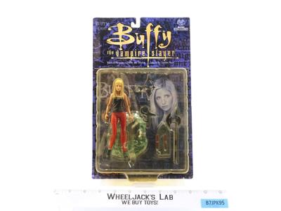 Buffy Red Pants Buffy the Vampire Slayer 2000 Moore Collectibles 6" NEW SEALED