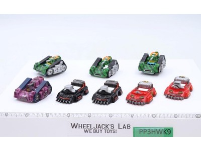 Lot of 8 Highway Warriors Micro Machines Galoob Vintage Action Figures