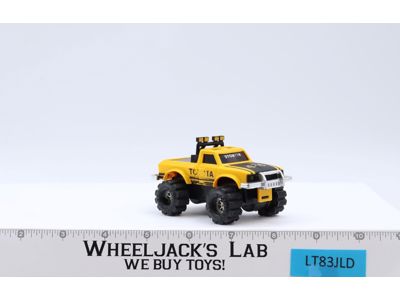 Toyota 4x4 Pickup Truck Yellow Schaper Stomper II 1980's Vintage WORKS!