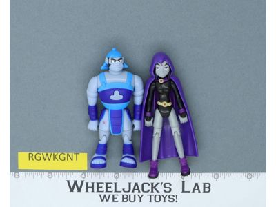 Thunder Vs Raven Teen Titans 2004 Bandai DC Super Heroes Figure