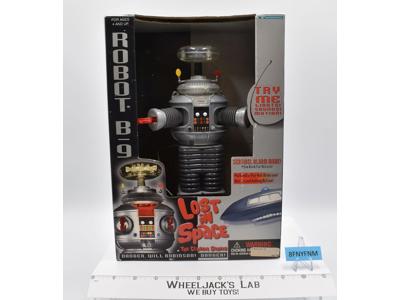Robot B-9 Lost in Space 1997 Trendmasters Action Figure