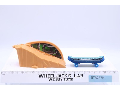 TMNT McDonalds Fingerboard Skateboard Leo Happy Meal 2013 Viacom