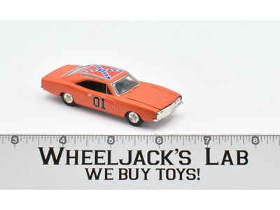 1969 Dodge Charger General Lee The Dukes of Hazzard 1999 Racing Champions Car
