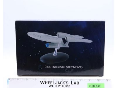 U.S.S. Enterprise Star Trek 2009 Movie 2015 Eaglemoss XL Vehicle