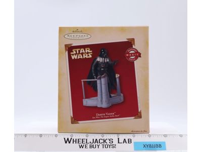 Darth Vader Star Wars 2005 Hallmark Magic Keepsake Christmas Ornament MIB