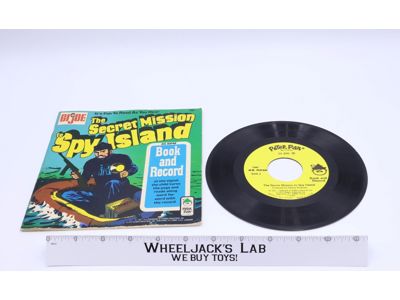 The Secret Mission To Spy Island Comic GI Joe 1973 Hasbro Peter Pan Book Record