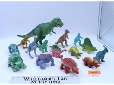 Lot of 16 Definitely Dinosaurs 1980's PlaySkool Action Figures