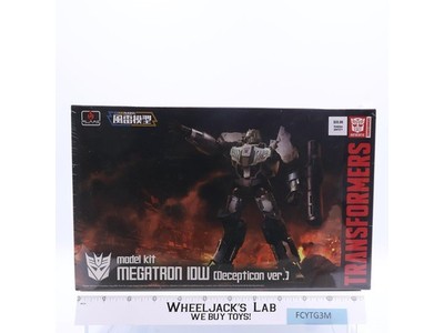 Megatron IDW Decepticon Ver. Transformers 2020 Hasbro Flame Toys Model Kit NEW