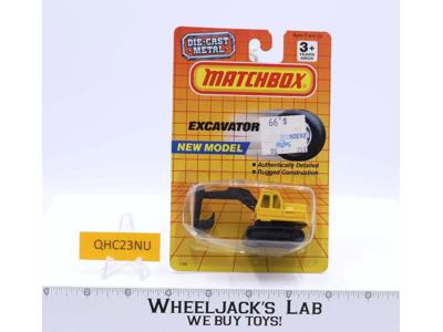 Excavator Matchbox YELLOW Die Cast 1996 MOSC NEW