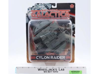 Cylon Raider Battlestar Galactica Series 1 2004 JoyRide Action Figure NEW MOC