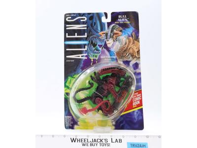 Bull Alien W/ Comic Aliens 1992 Kenner Action Figure NEW MOSC SEALED