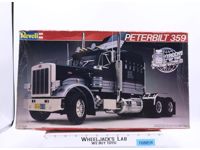 Peterbilt 359 Trucks of the World Revell 1:25 Model Kit NEW