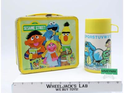 Sesame Street Metal Lunchbox W/Thermos 1979 Aladdin Industries Vintage