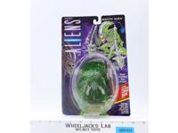 Mantis Alien W/ Comic Aliens 1992 Kenner Action Figure NEW MOSC SEALED