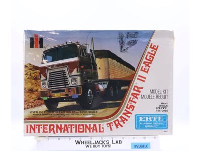 #8017 International Transtar II Eagle ERTL 1:25 Model Kit NEW SEALED