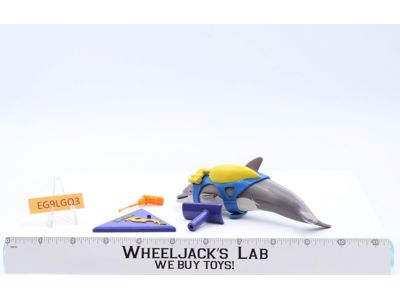 Darwin Dolphin Sea Quest DSV 1994 Playmates Action Figure