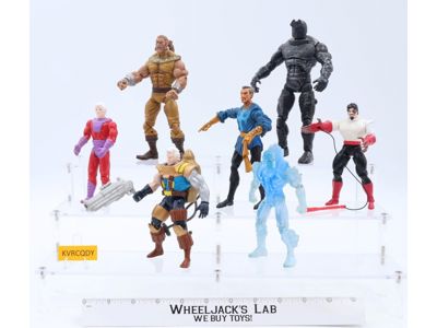 Lot of 7 Marvel Comics Action Figures + Accessories 1990s ToyBiz
