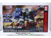 Fortress Maximus 100% Complete Transformers Titans Return 2015 Hasbro Figure