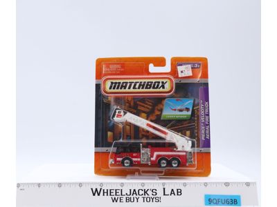 Pierce Velocity Aerial Fire Truck Matchbox 2009 Mattel 1/64 Vehicle NEW SEALED