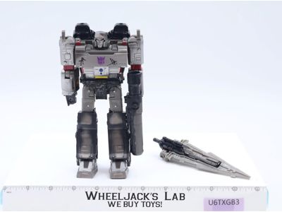 Megatron Transformers Netflix War For Cybertron 2020 Hasbro Action Figure