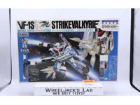 VF-1S Strike Valkyrie Variable Fighter Hi-Metal Macross Robetch Bandai 1/55
