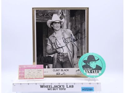 Clint Black Country Music Singer AUTOGRAPHED 8x10 Photograph
