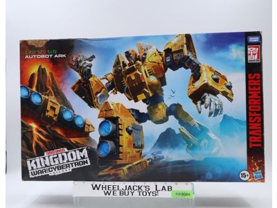Autobot Ark W/ Mainframe Transformers Kingdom War For Cybertron 2021 Hasbro